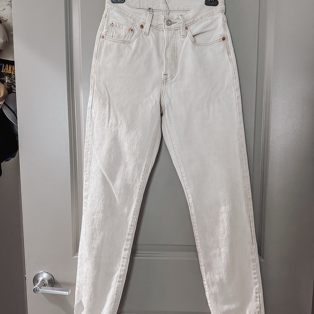 Signature by Levi Strauss Cream High Rise Women's Jeans